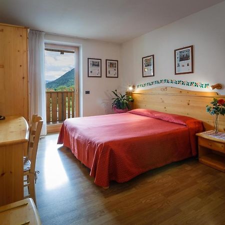 Hotel La Locanda Pinzolo Extérieur photo