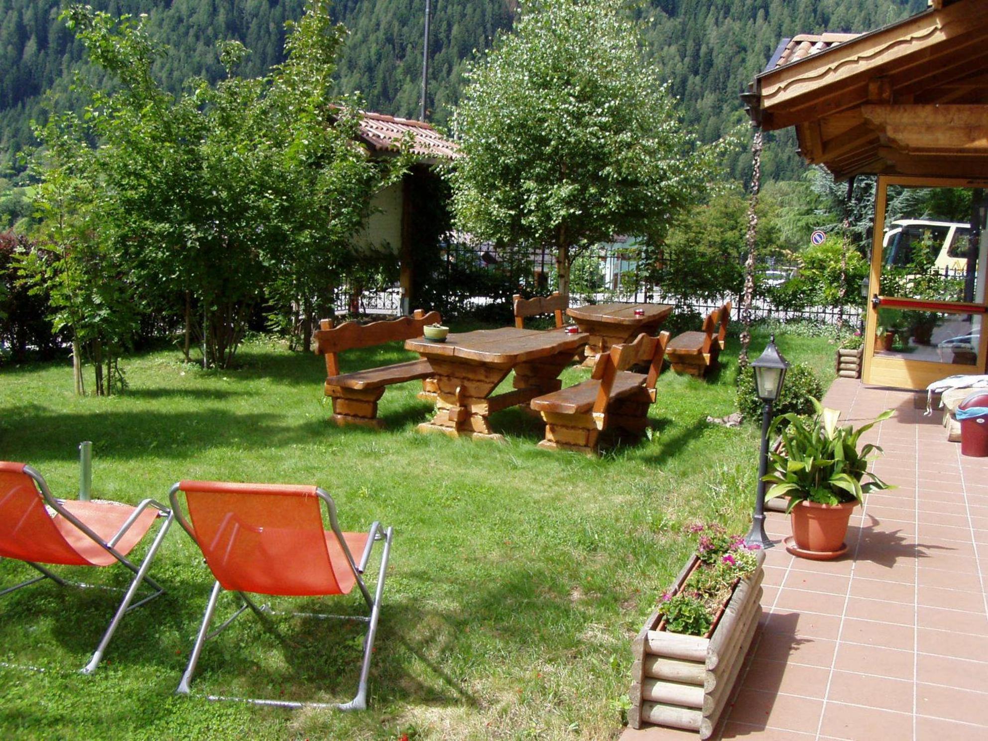 Hotel La Locanda Pinzolo Extérieur photo